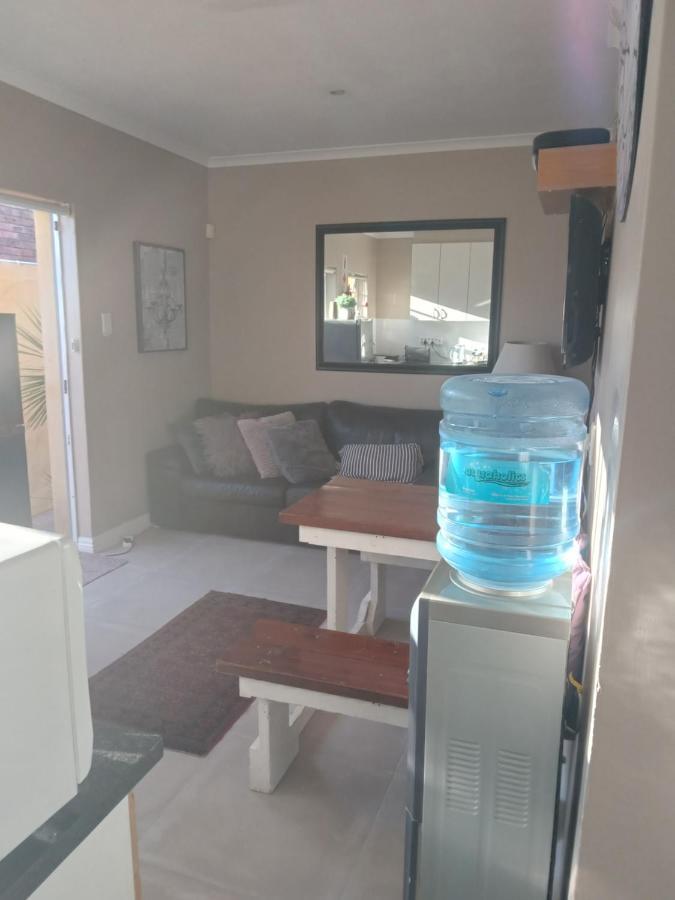 Toscana Cottage Port Elizabeth Exterior photo